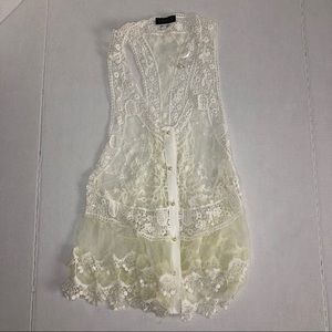 NWOT Crochet tank top size xsmall